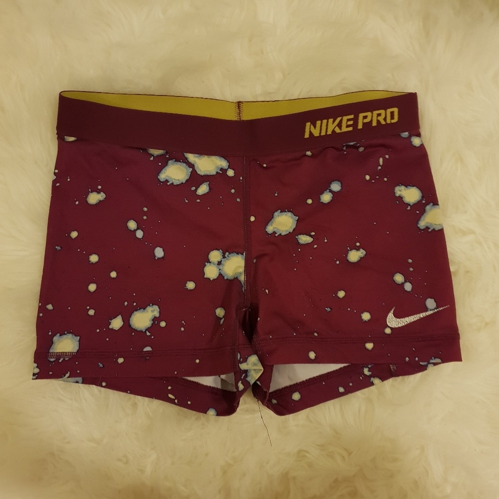 SOLD Nike